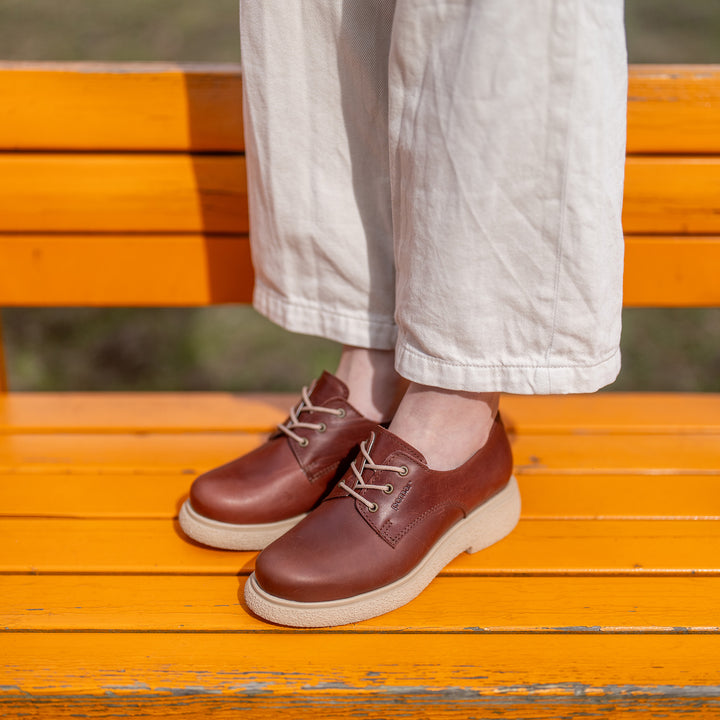 PIKI Lace-Ups