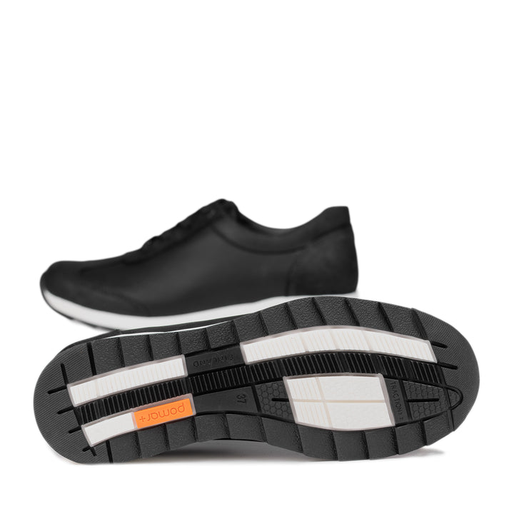 ARONIA Leather Sneakers