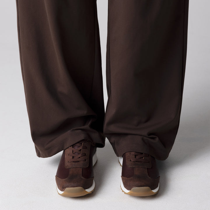 ARONIA Leather Sneakers