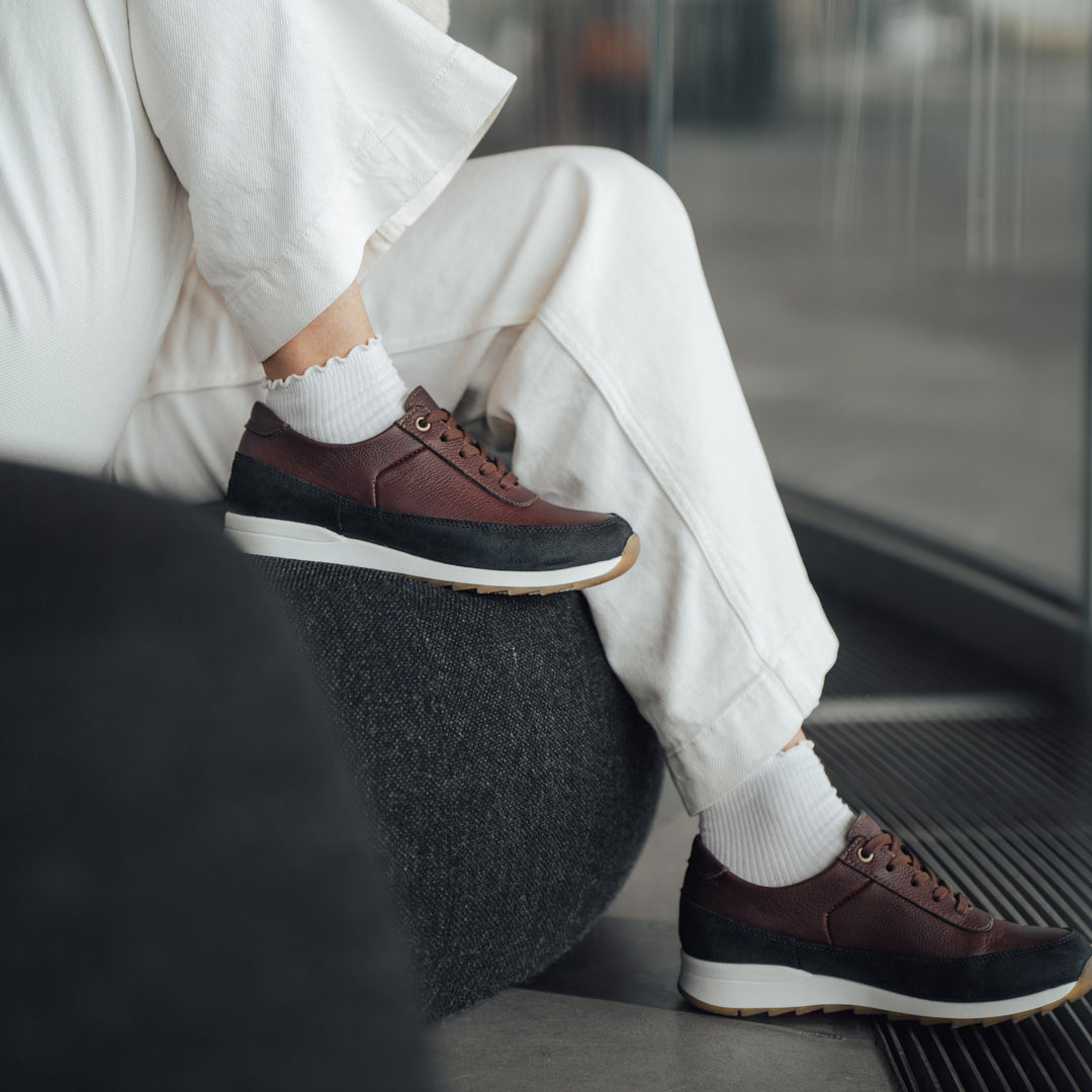 PEIPPI Leather Sneakers