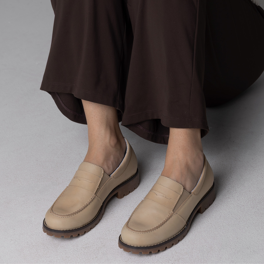 JASMIN Leather Loafers