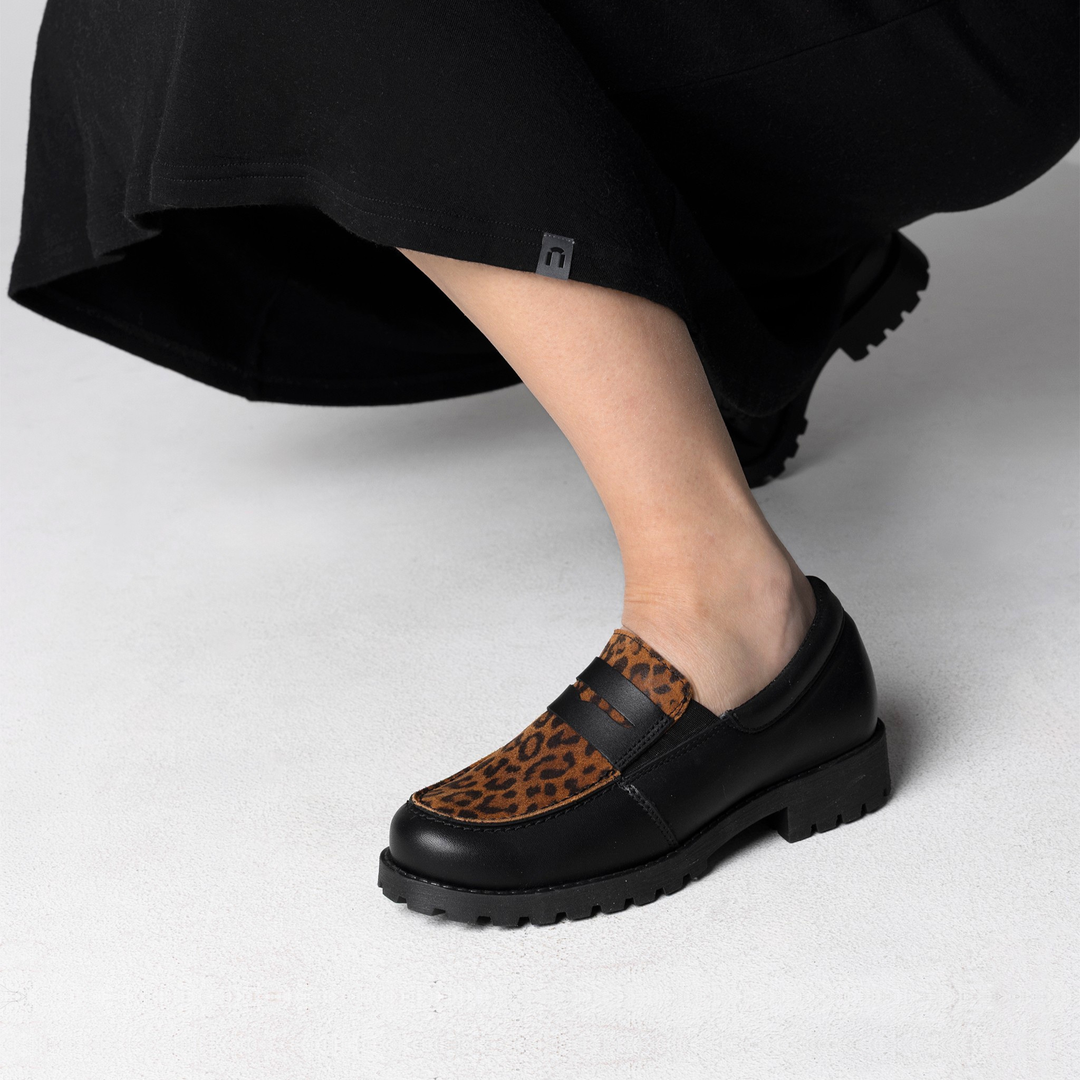 JASMIN Leather Loafers