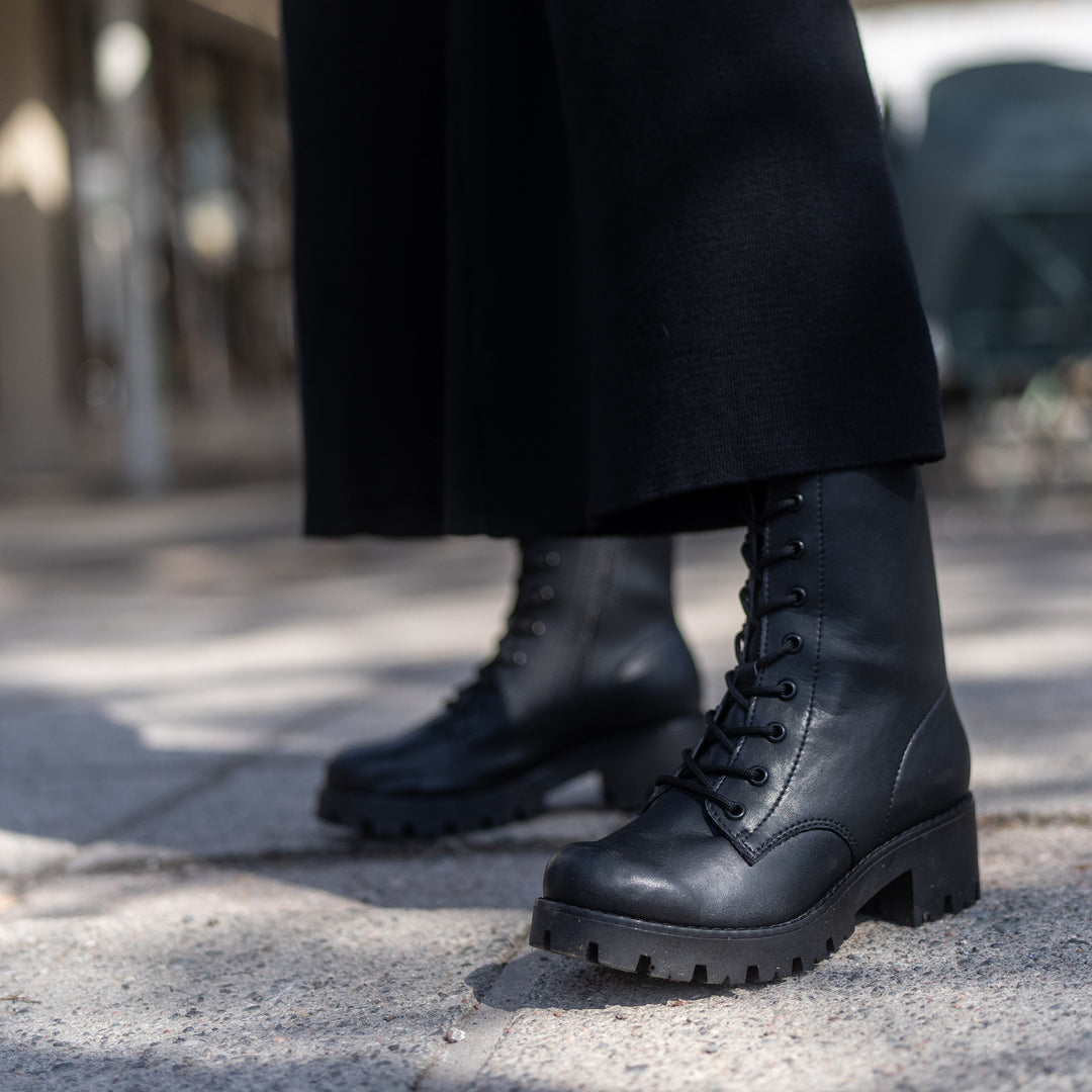 VARJO Light-Lined Ankle Boots
