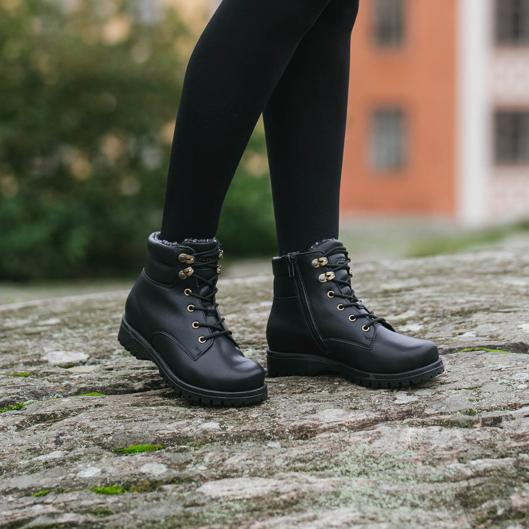 RAE Women's ankle boots