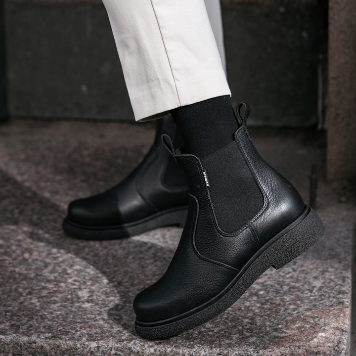 NAUVO Chelsea Boots