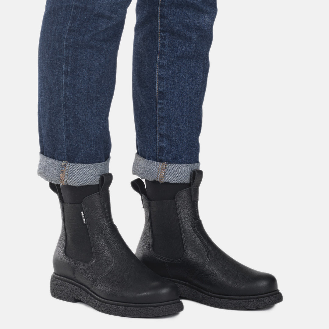 NAUVO Chelsea Boots