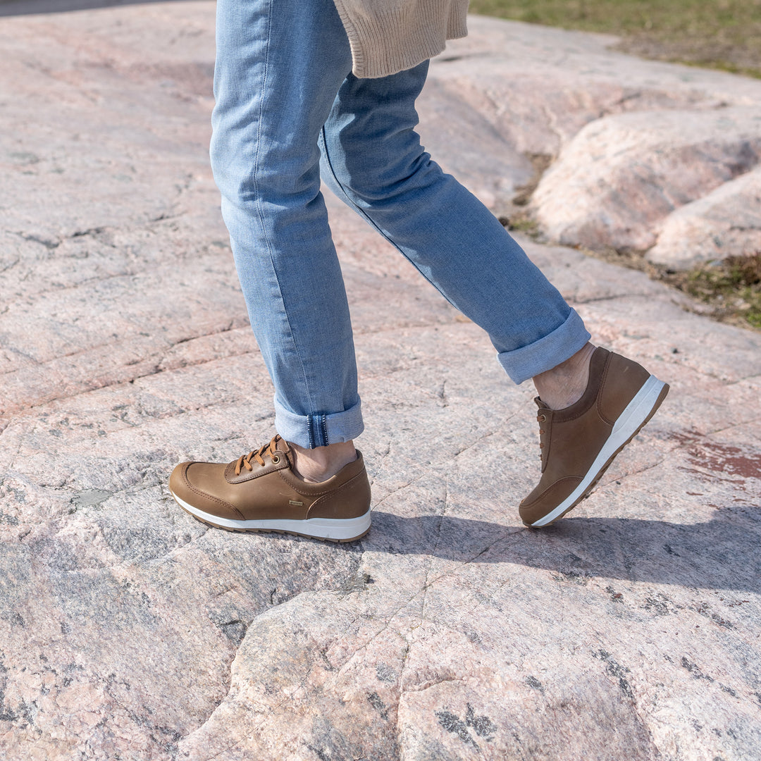 ASTERI GORE-TEX® Leather Sneakers