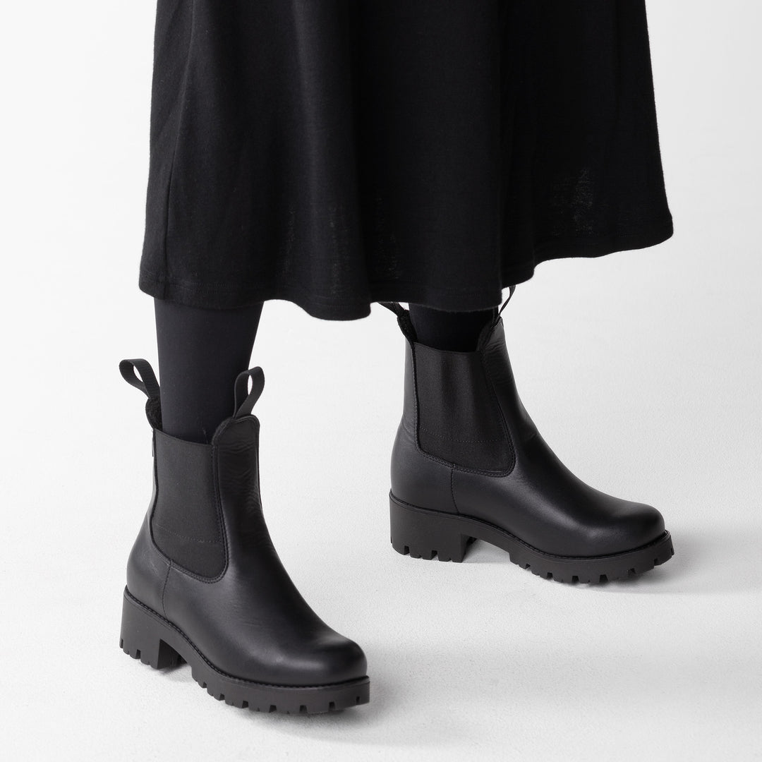 NEITO Women's GORE-TEX® Chelsea Boots