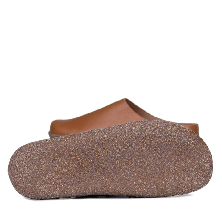 HUNAJA Leather Slip-Ons
