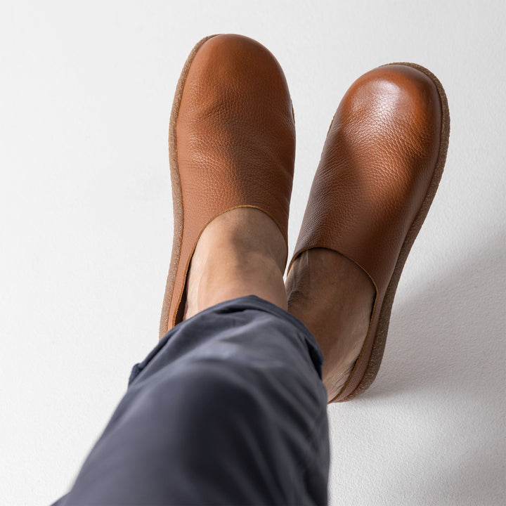 HUNAJA Leather Slip-Ons