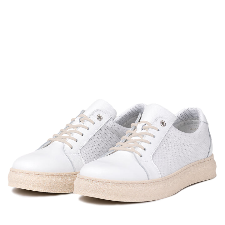 AKSELI Leather Sneakers