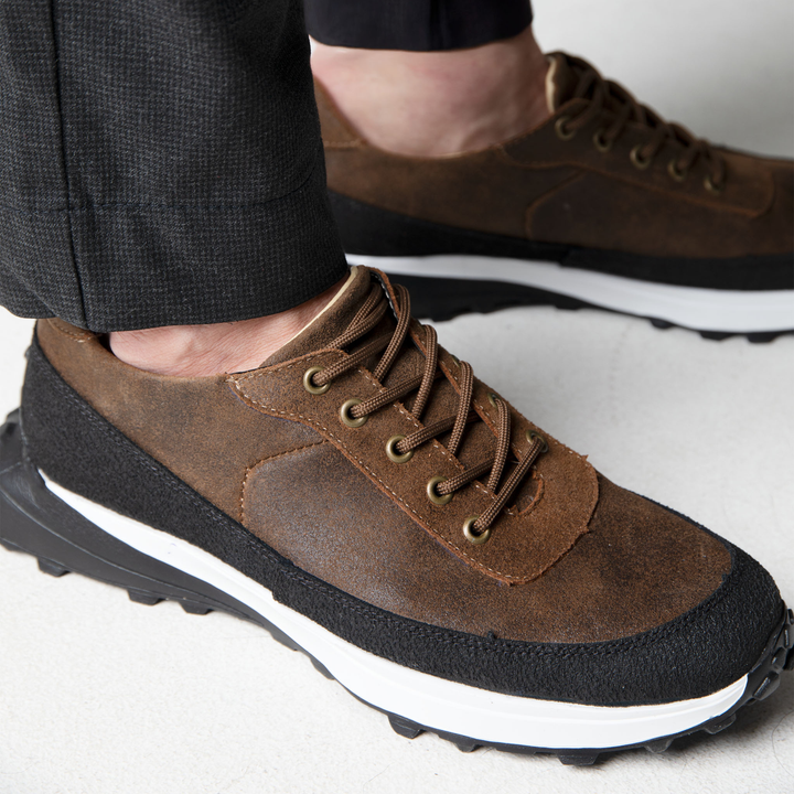 PIISPA Leather Sneakers