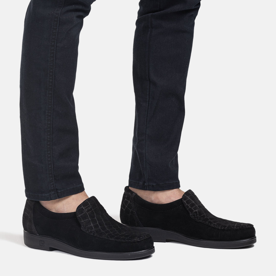 TOPI Limited-Edition loafers