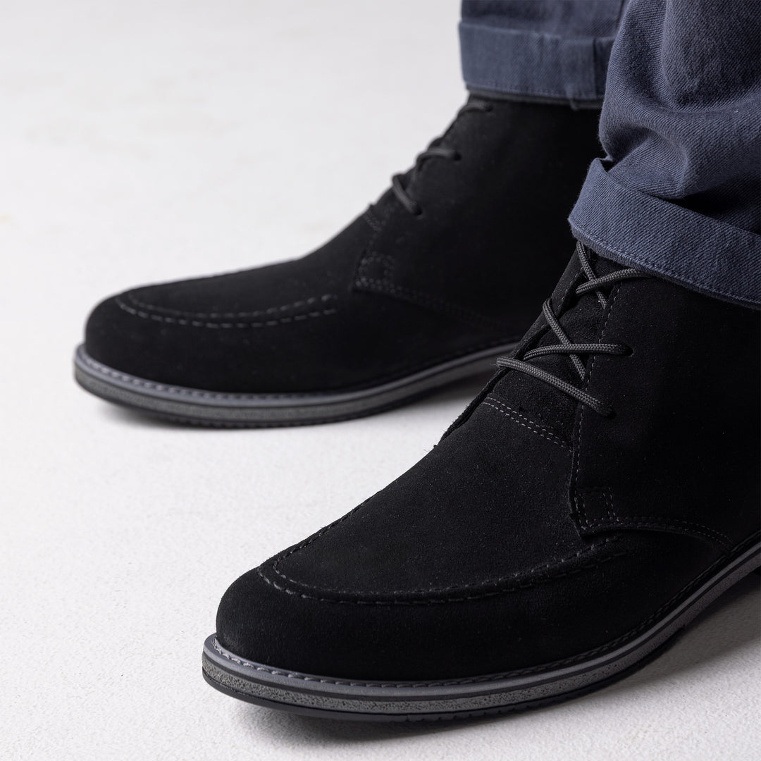 RUSO Moc-Toe Chukka Boots