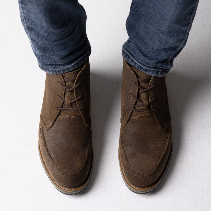 RUSO Moc-Toe Chukka Boots