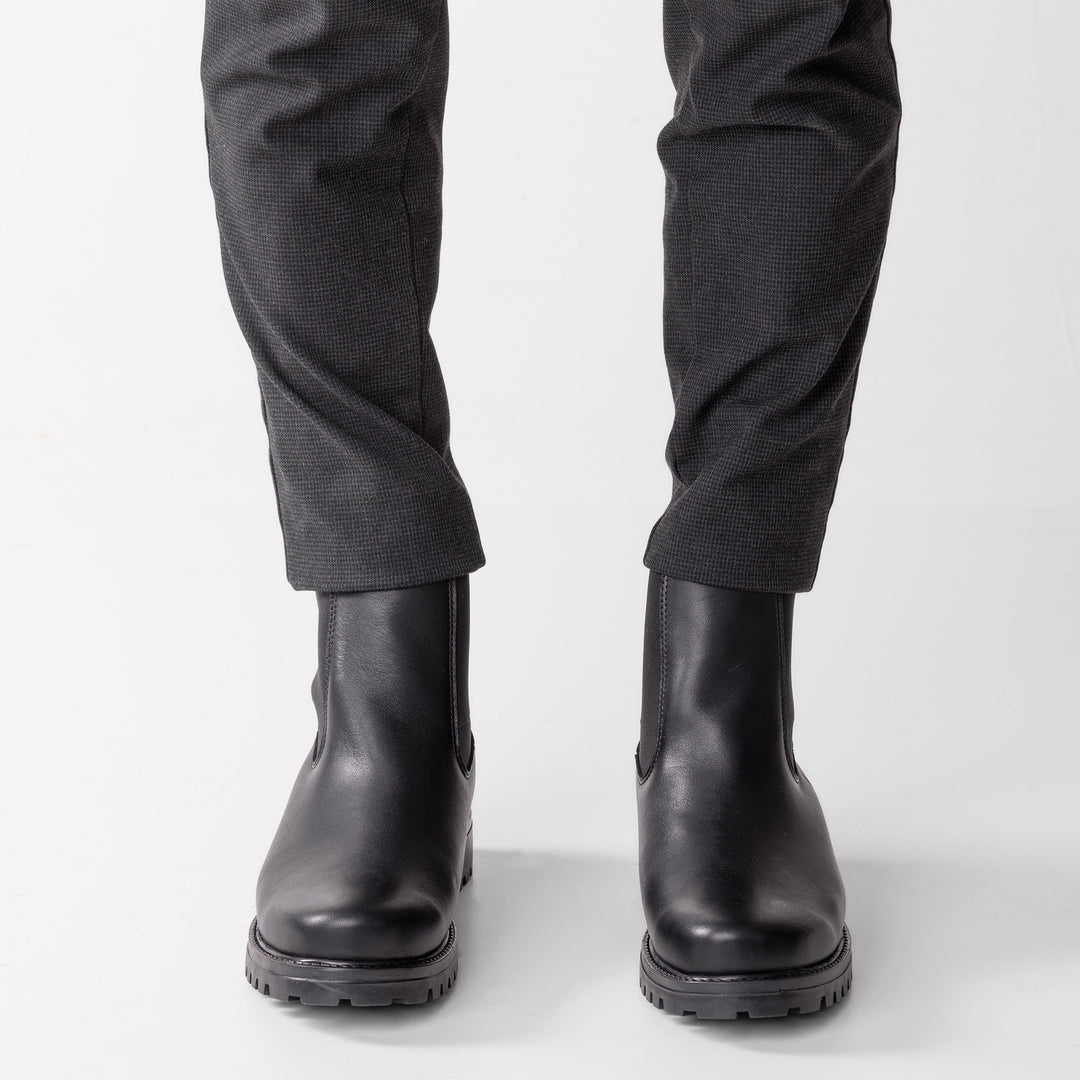 KOSMOS Men’s GORE-TEX® Chelsea Boots