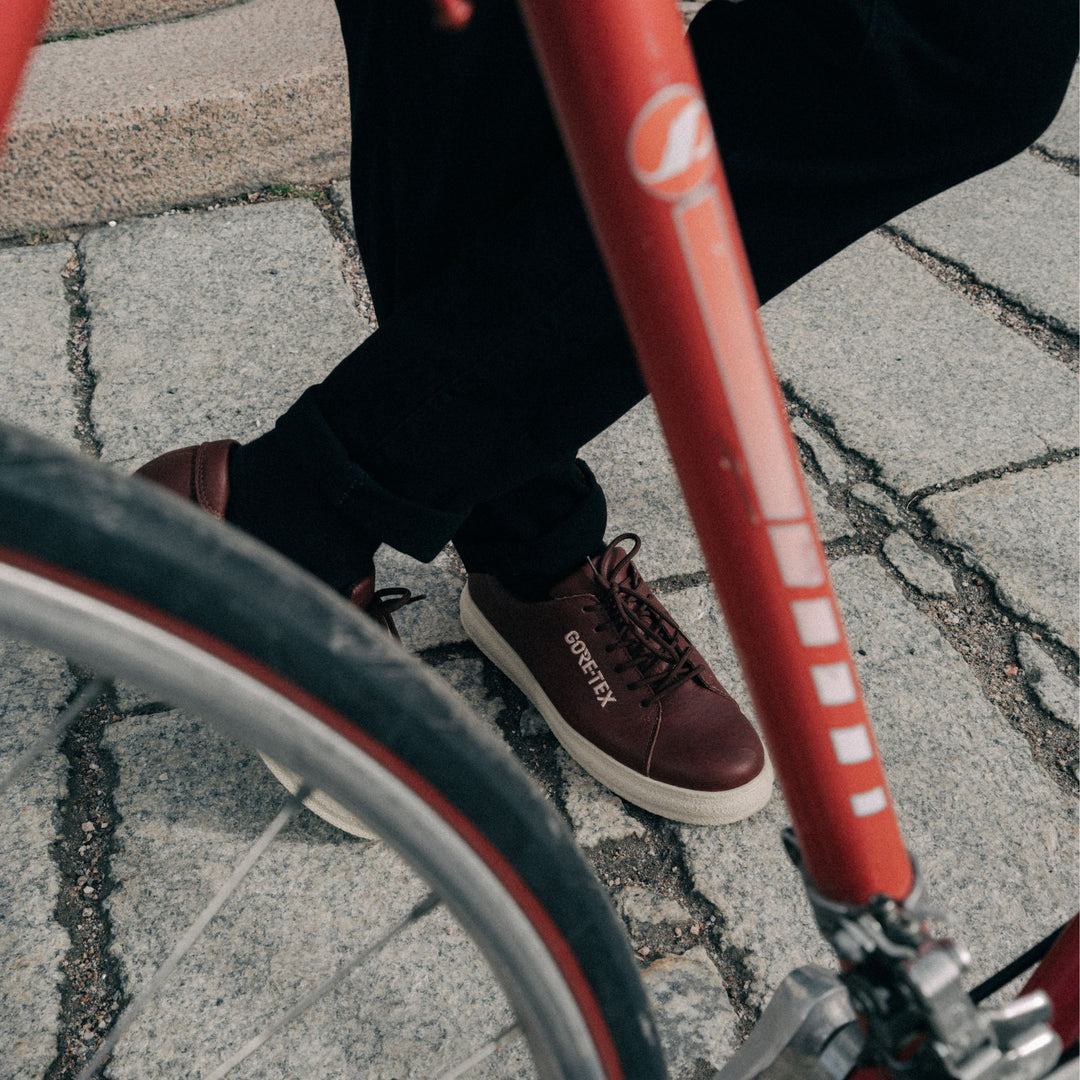 OIVA Leather GORE-TEX® Sneakers