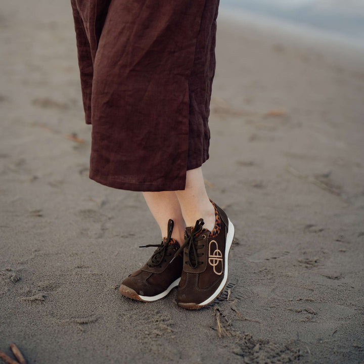 LYYDIA Leather Sneakers