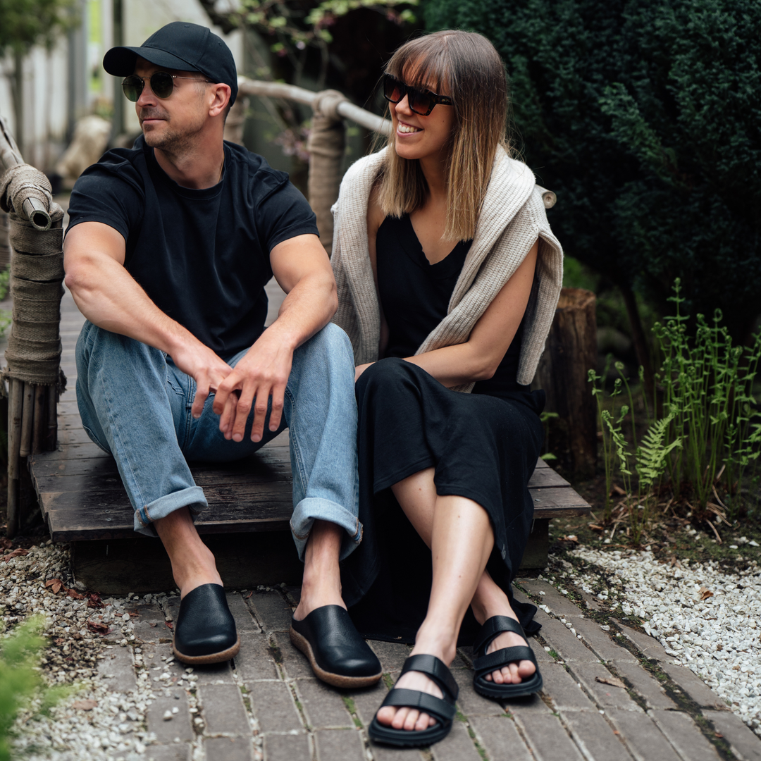 HUNAJA Leather Slip-Ons