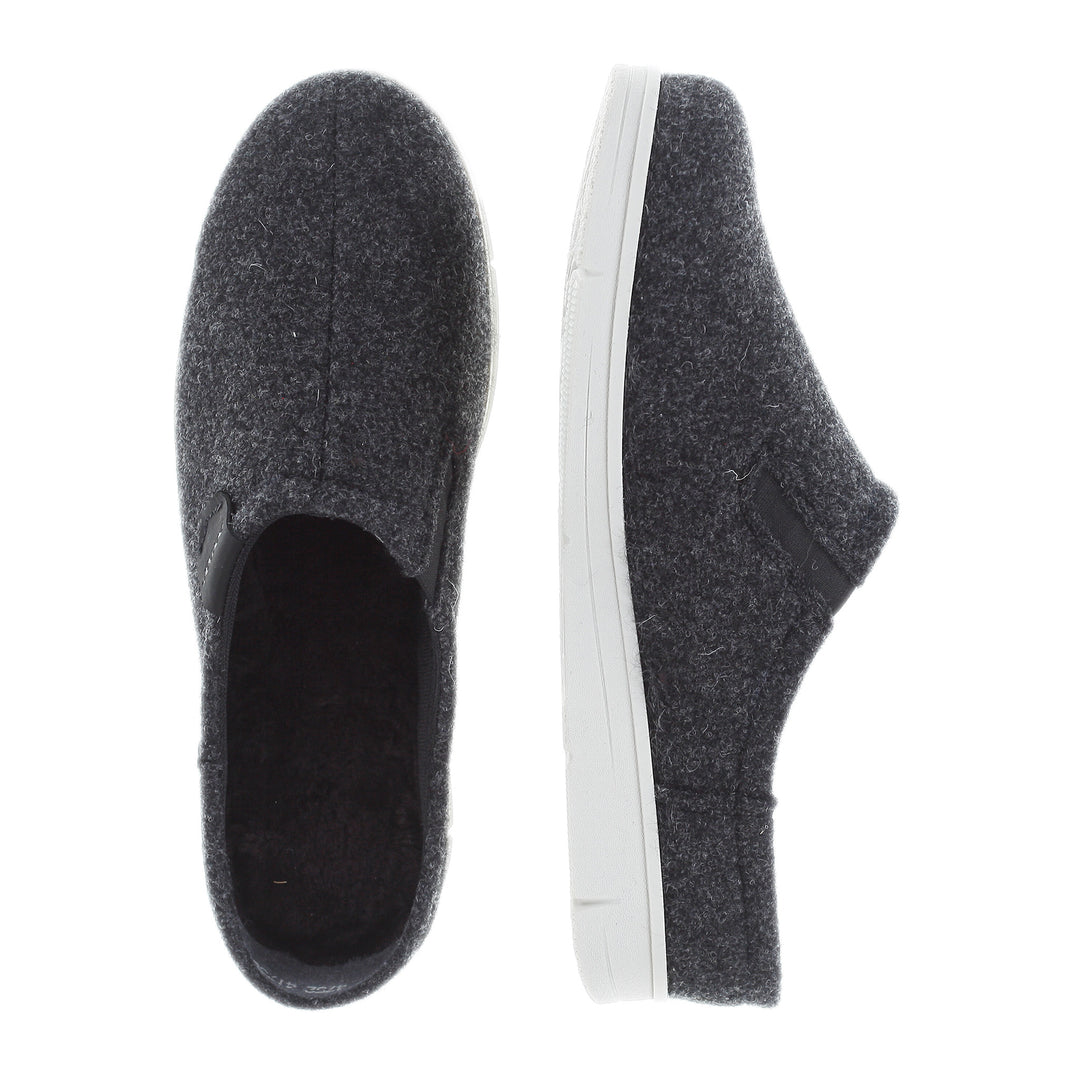 KÖLI Slip-Ons