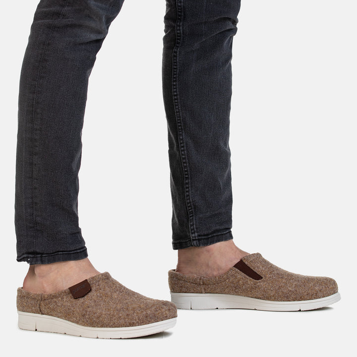 KÖLI Slip-Ons