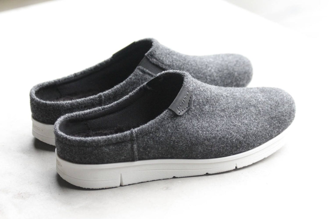 KÖLI Slip-Ons